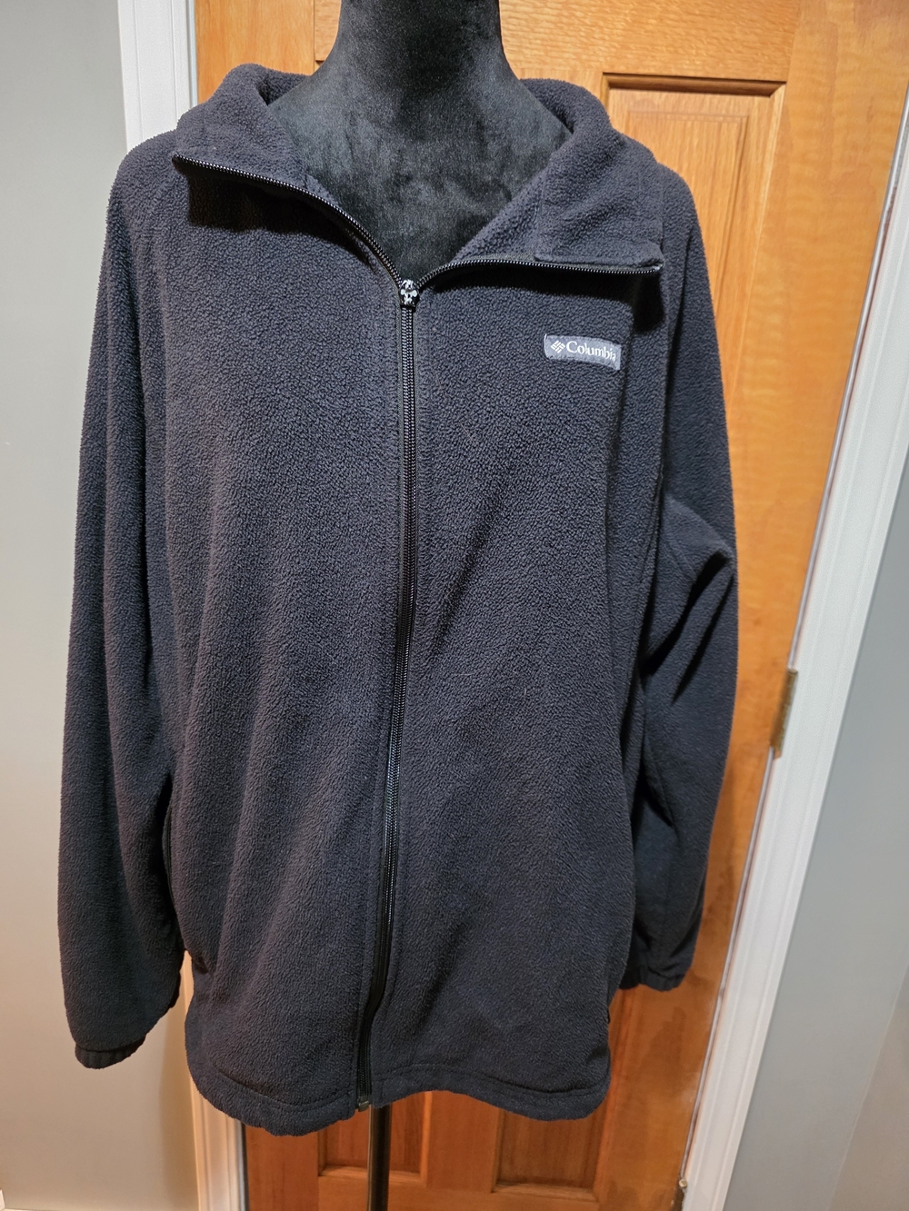 Columbia Men's Black Full-Zip Fleece Jacket